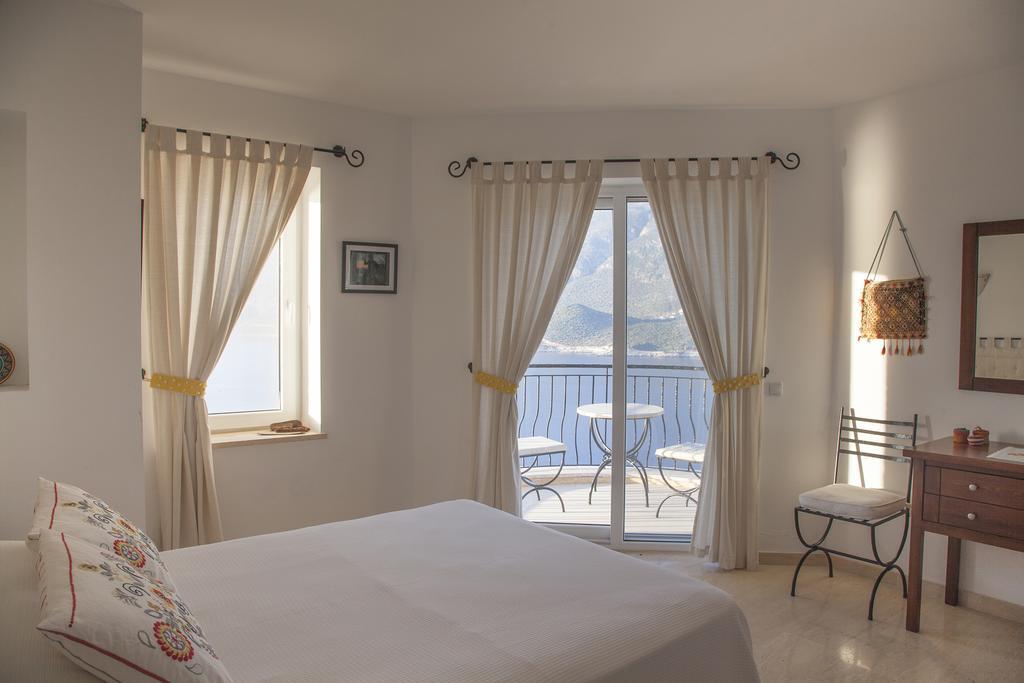 Luxury Villa Caretta คาช ภายนอก รูปภาพ